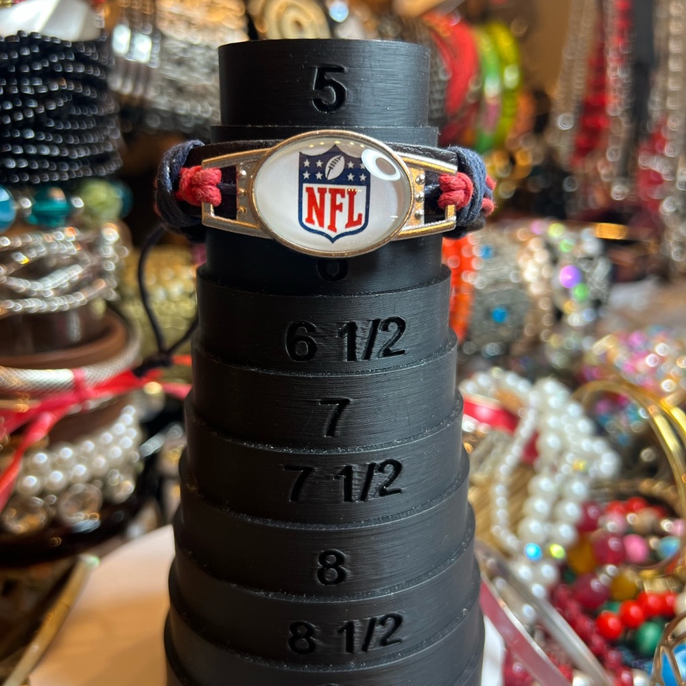 💜NFL Logo Bracelet with Bold Bands and adjustable strap